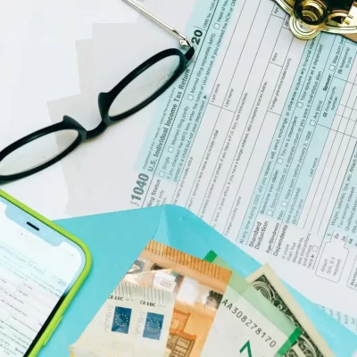 香港公司如何合法節稅？老闆必知的 5 個利得稅扣稅免稅項目